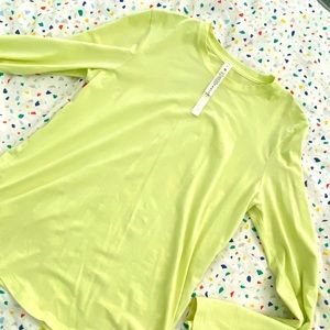 Lululemon long sleeve shirt
